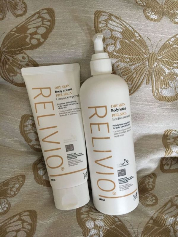 Hello Skin Treats
