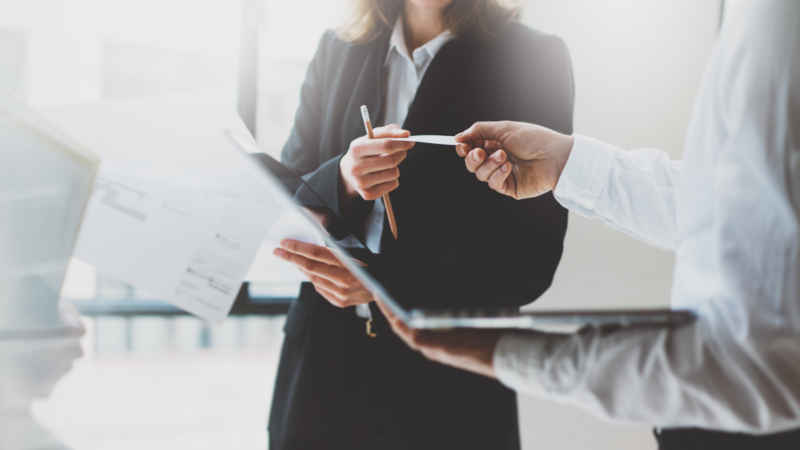 How to create an effective business card