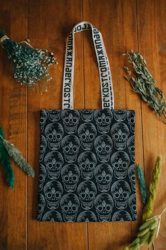 skull canvas bag