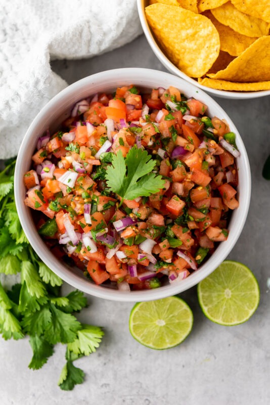 Fresh and Flavorful Salsa: A Simple Recipe for Every Occasion