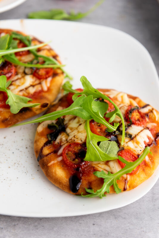 Mini Caprese Pizzas: A Perfect Bite-Sized Taste of Italy