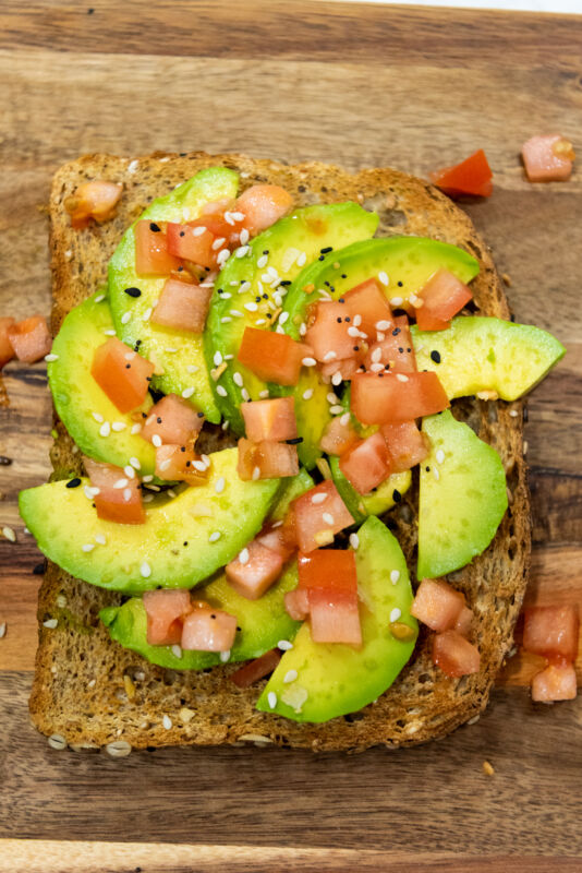 Easy Vegan Avocado Toast on a Budget: A Quick Breakfast the Whole Family Will Love