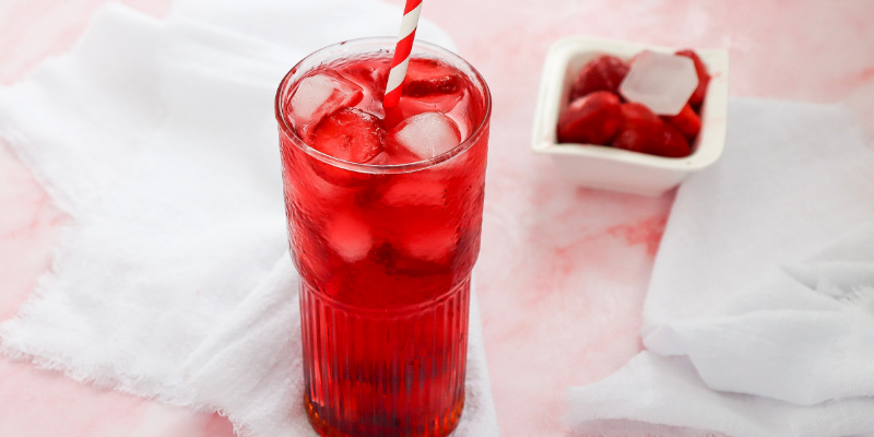 Starbucks Copycat Strawberry Acai Refresher (Healthier Version)