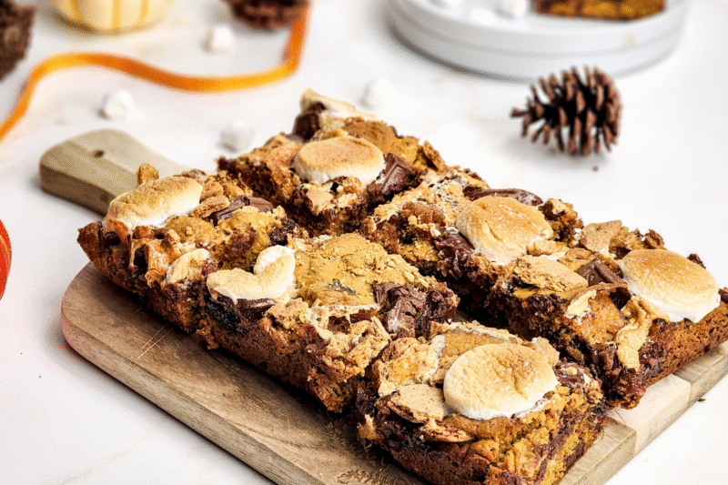 27 Cozy Fall Desserts to Bake (and Eat!) This Season