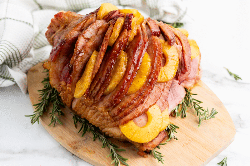 40 Friendsgiving Food Ideas to Share Around the Table
