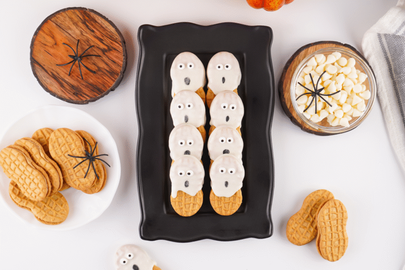 Cute & Creepy Nutter Butter Ghosts for Halloween