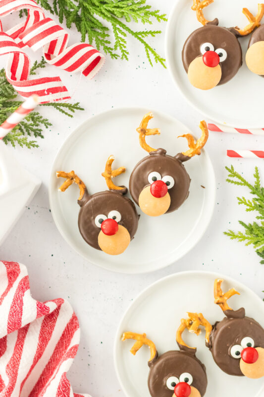 Adorable Reindeer Oreos