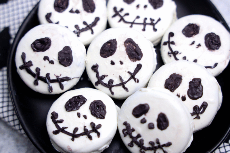 How to Make Jack Skellington Oreos (Nightmare Before Christmas Treats)
