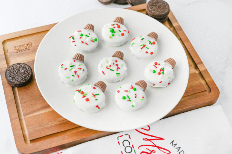 30 Christmas Bake Sale Treats That Sell Out Fast