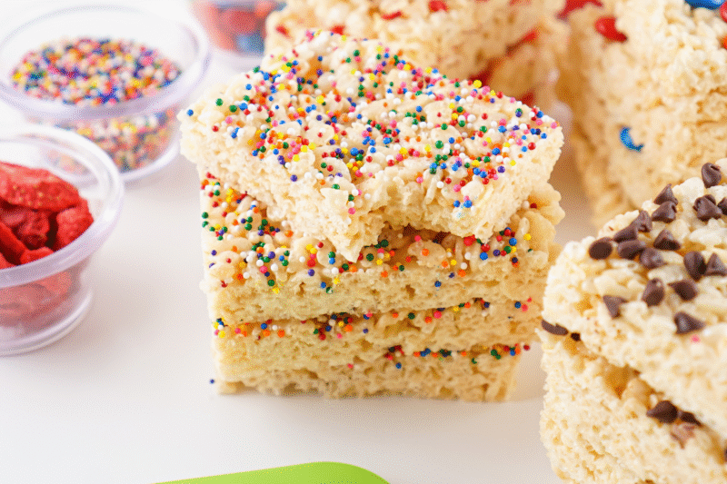 Easy Sheet Pan Rice Krispie Treats You’ll Make Again and Again