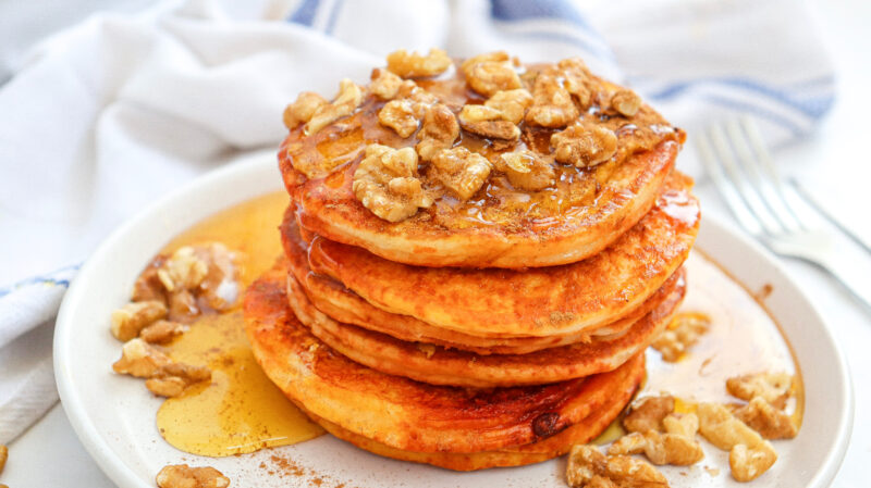 Fluffy Pumpkin Pancakes Recipe with Brown Sugar and Cinnamon