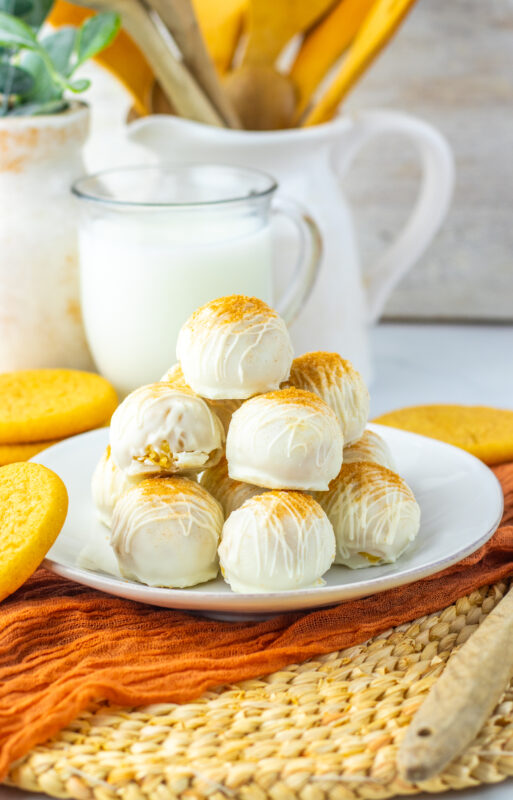 Cinnamon Sugar Snickerdoodle Truffles