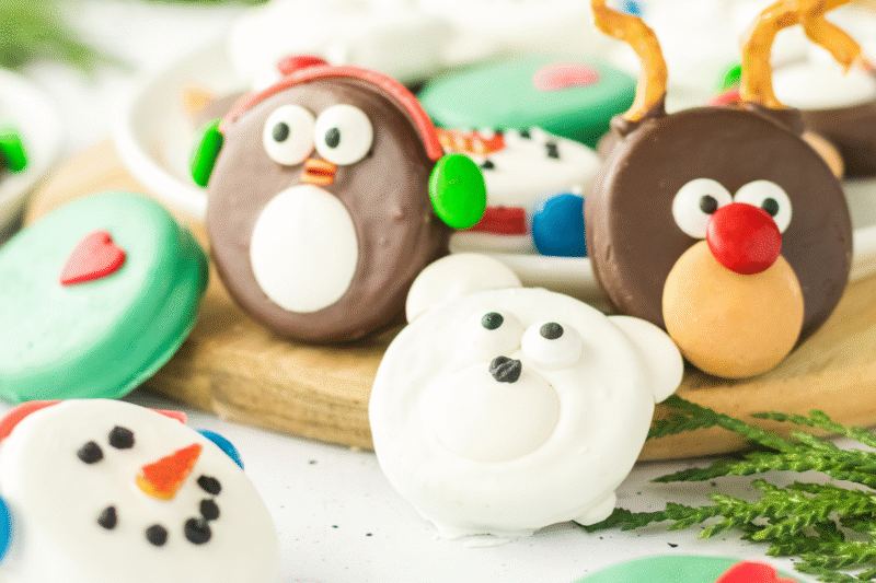 43 Christmas Treat Box Recipes That Make the Sweetest Gifts