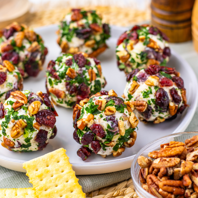 Cranberry & Pecan Mini Cheese Balls