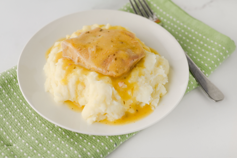 4-Ingredient Crockpot Ranch Pork Chops