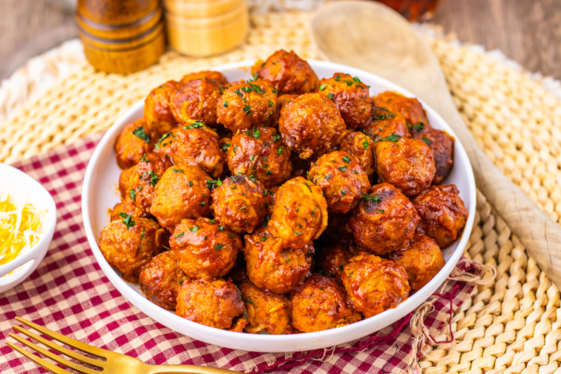 15 Slow Cooker Party Foods You Can Throw Together in Minutes