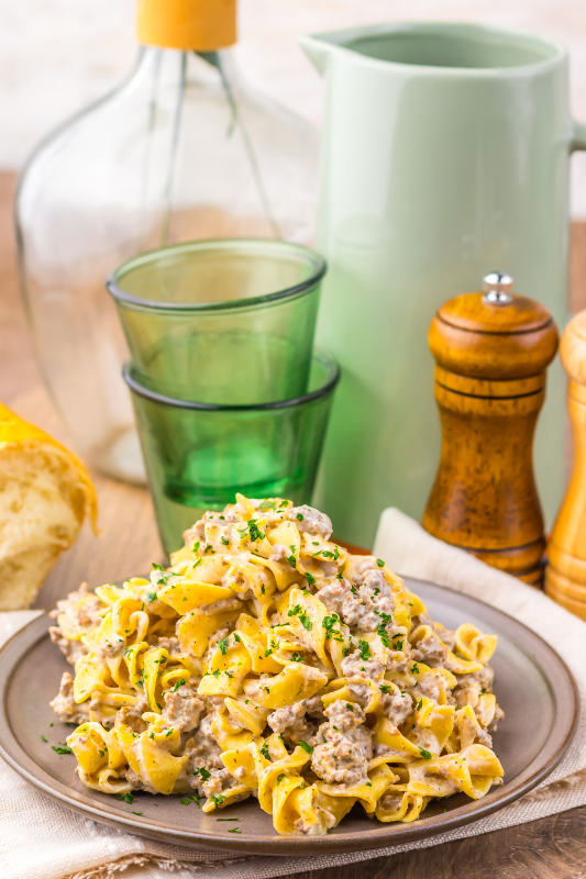 Slow Cooker Creamy Ranch Beef & Noodles