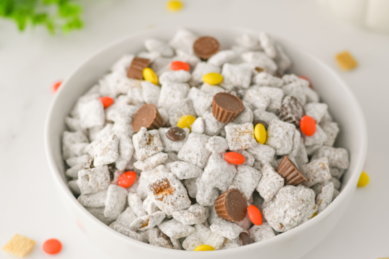 50 Road Trip Snacks to Keep Everyone Happy on Long Drives